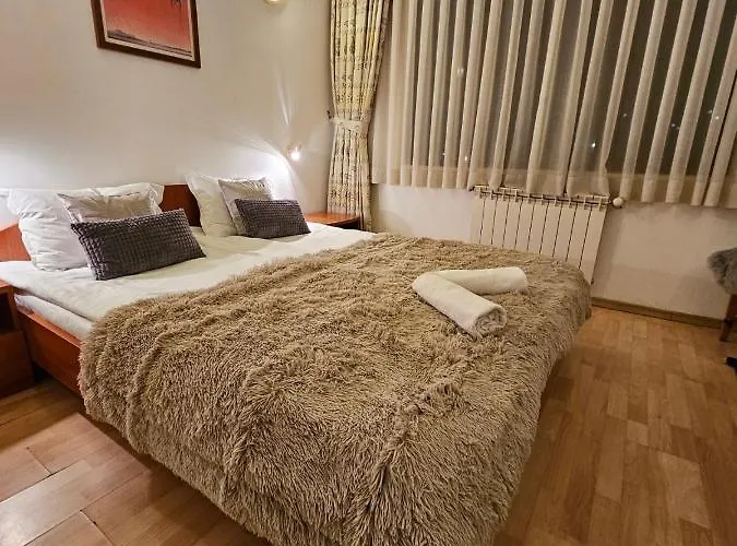 Karov - 2 Stars Chepelare