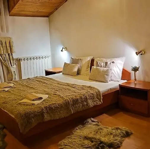 Maison d'hôtes Karov - 2 Stars